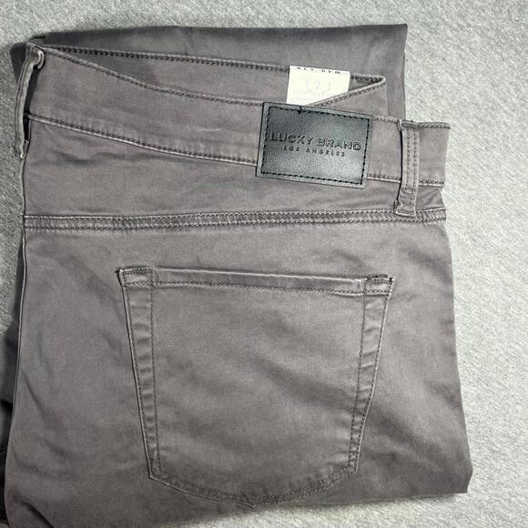 NWT Lucky Brand 121 Slim Straight Men's 40/30 Casual Pants Gray Jeans Denim - Picture 1 of 9